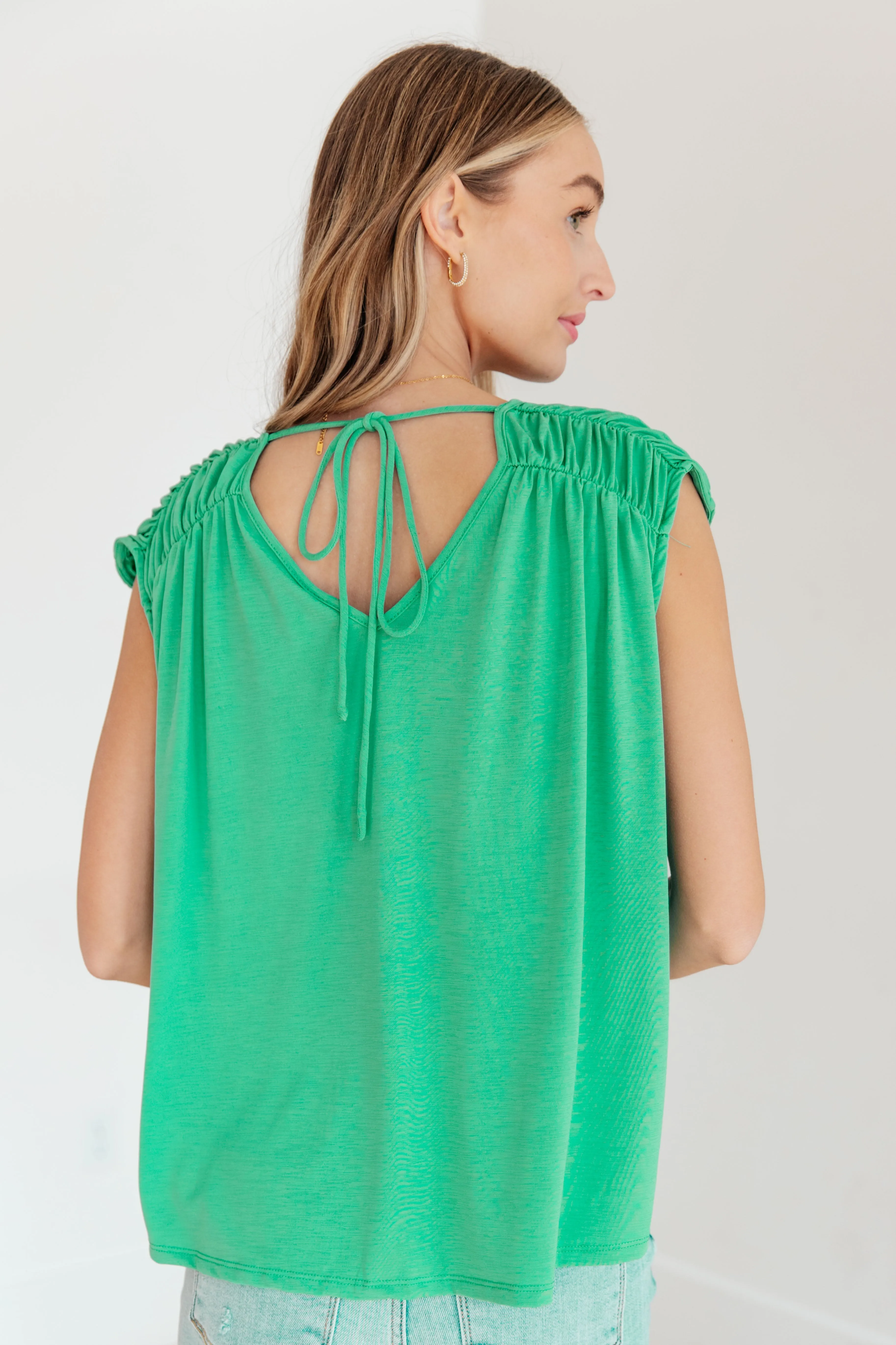 DEAR SCARLETT- Ruched Cap Sleeve Top in Emerald