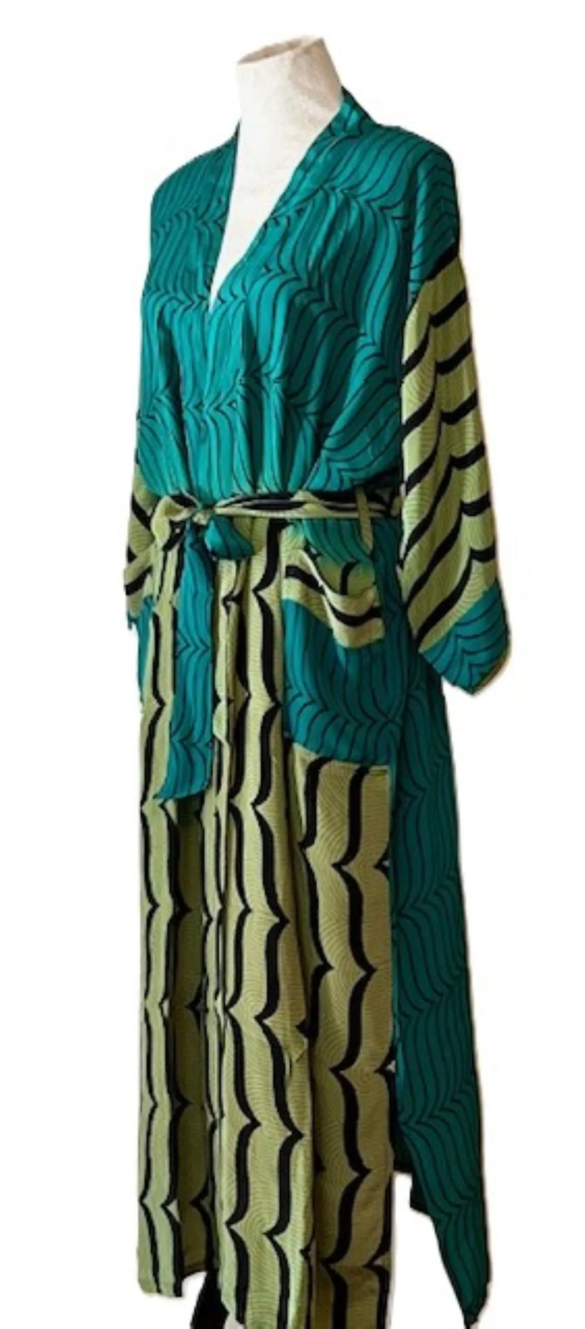 Luxury Silk Kimono Duster Dress: Smart Contrasting Prints