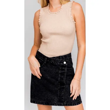 Sleeveless Pullover Ruffle Edge Top