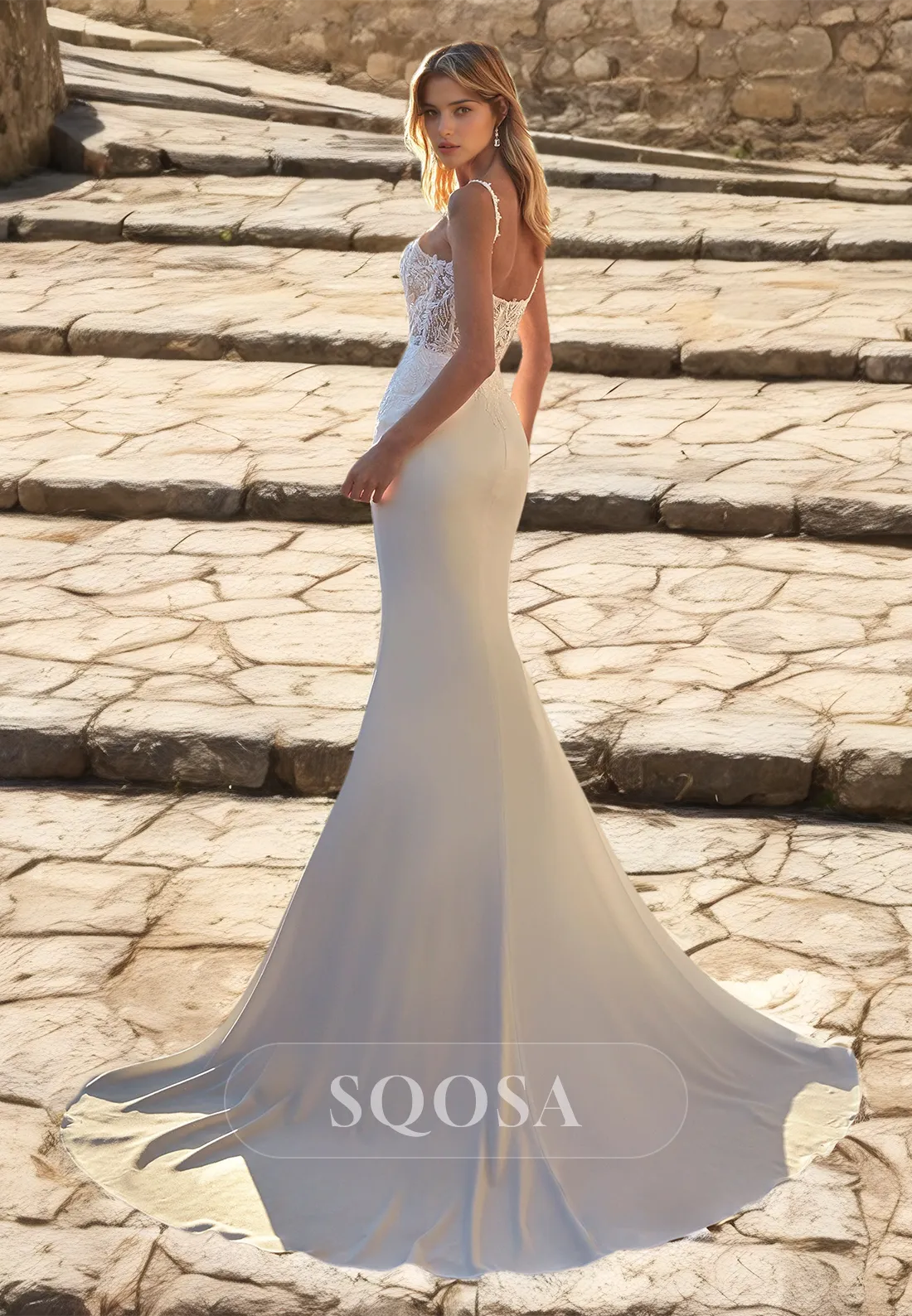 Spaghetti Straps Tube Top Sleeveless Satin Bride Dress Applique Sheer Mermaid Wedding Dress with Train