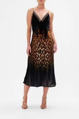 VELVET V NECK BIAS SLIP JUNGLE DREAMING